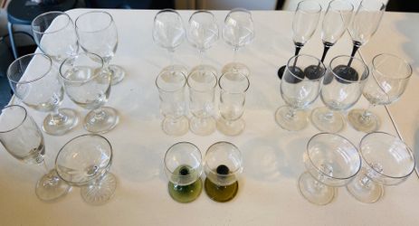 22 ASSORTED WINE GLASSES