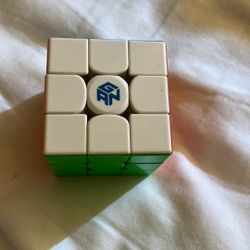 GAN 14 Maglev Rubik’s Cube Toy.