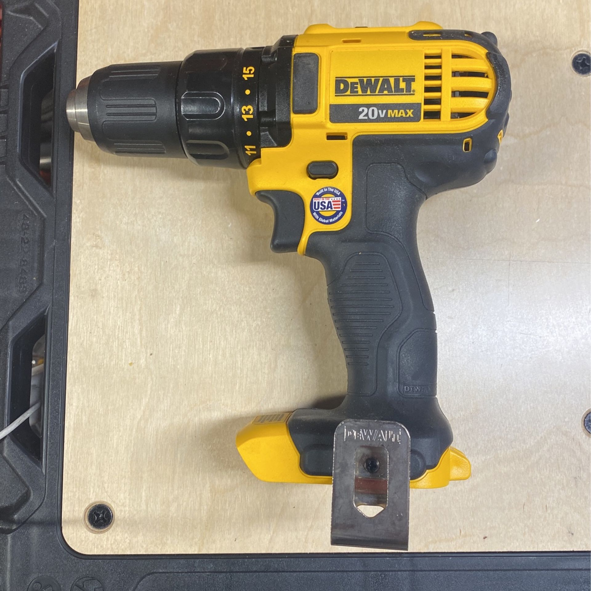 DeWALT, DCD780 - 20V 1/2” Drill Driver (TOOL ONLY)