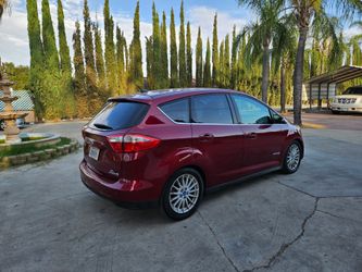2013 FORD CMAX,4 CYL,42 MPG!!,CLEAN TITLE,SMOG,2027 APRIL TAG,LEATHER,NAV