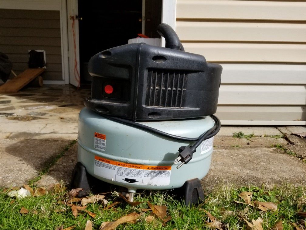 Hitachi EC510 Pancake Air Compressor for Sale in Inman, SC OfferUp
