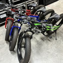 Gladiator Mountain Bikes Set Of 3