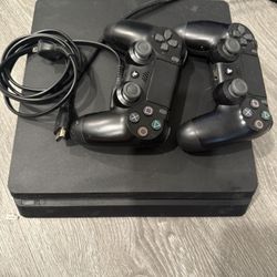 PS4 Slim