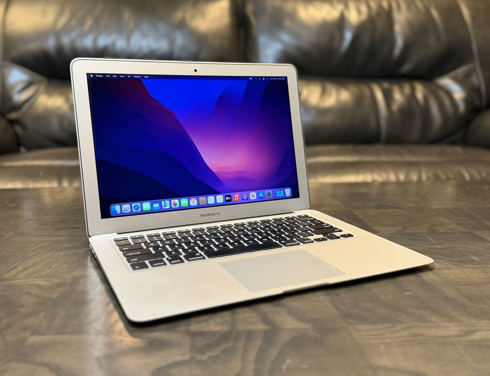 Apple MacBook Air 13 Year 2017 Core i5 8GB RAM 128GB SSD 13” inches macOS Monterey laptop computer