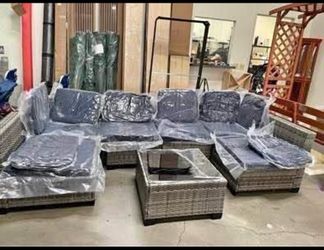 Assembled New 6 Piece Outdoor Patio Furniture Set with Glass Table Stools Wicker Rattan Outdoor Sofa