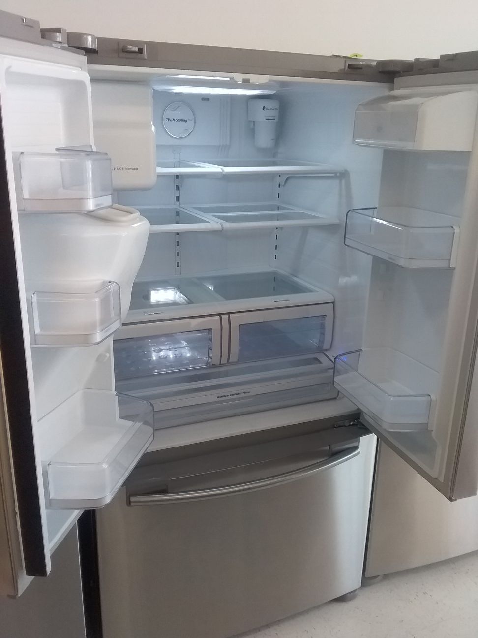 Samsung French doors stainless steel refrigerator used good condition 90days warranty