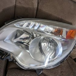  2011 equinox lt headlight  