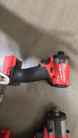 Milwaukee tools