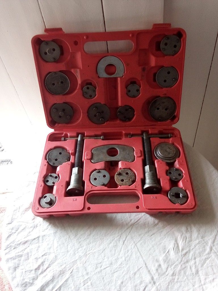 Orion Motor Tech 24 Piece Brake Piston Caliper Compression Tool Set And Wind Back Tool kit