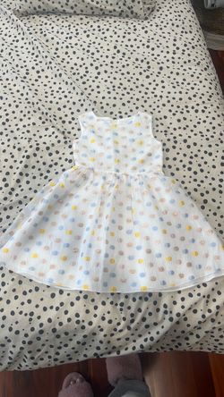 Girls beautiful formal dress size 6 by Little Angels by us Angels, Nordstrom, worn once, like new.