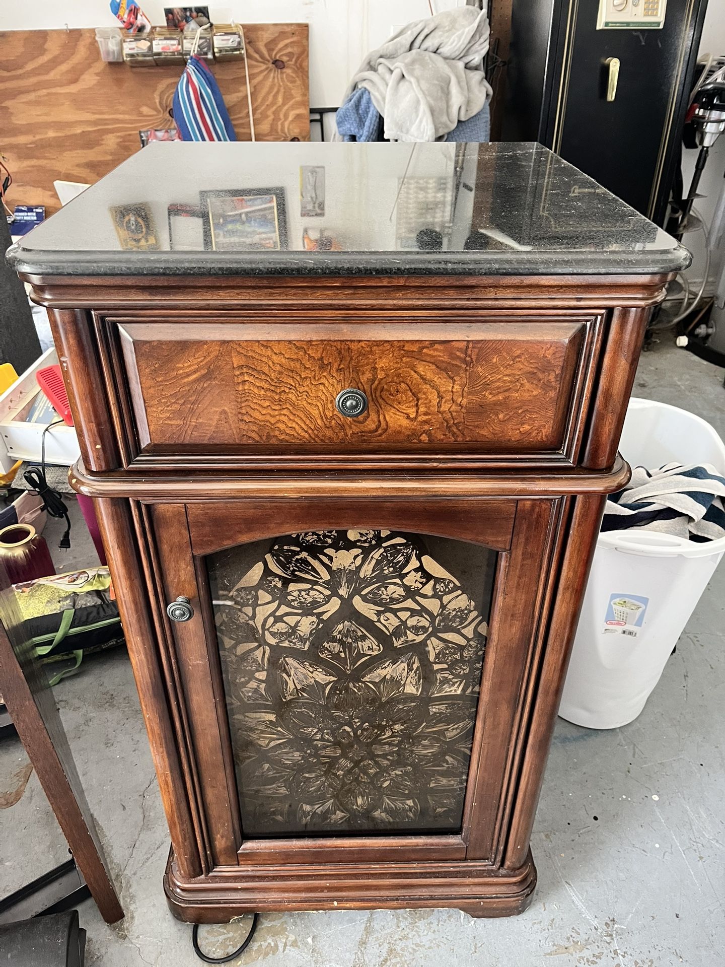 Wine Cabinet