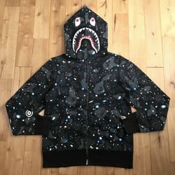 Bape Space camo Hoodie Size M Send Offers