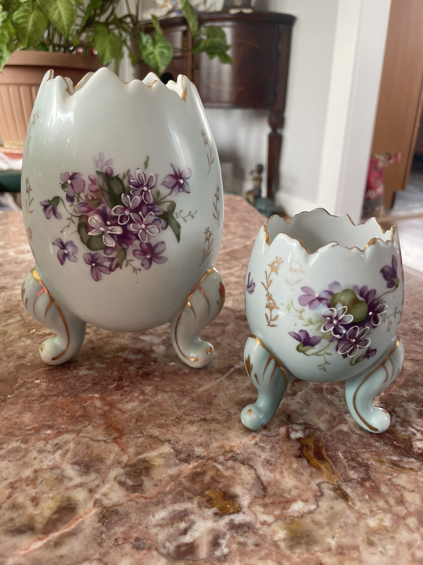 Antique Cracked Eggs