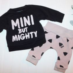 Emily & Oliver Baby Girls 0-3 Months 'MINI BUT MIGHTY' Clothes Outfit Lot 0-3M