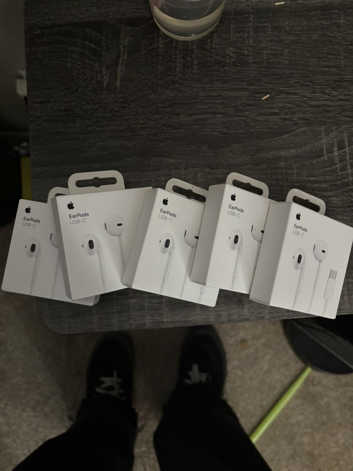 apple wire headphones type-c