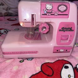 hello kitty sewing machine 