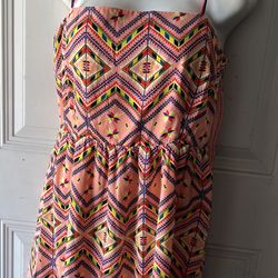 Womens Dress Size  M 