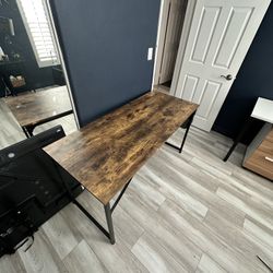 Home Office Desk Wood And black 60 X 24