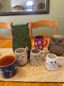 Halloween ceramic mugs. $10 each. Good  condition. Owls for sale also. See my separate listings.