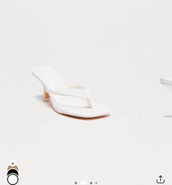 kitten heels