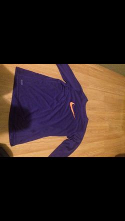 Boys Nike long sleeve shirt