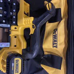 Dewalt 20v Bandsaw 