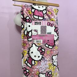 Floral Hello Kitty Throw Blanket 