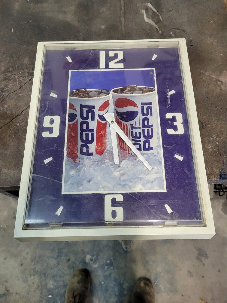 Vintage pepsi clock