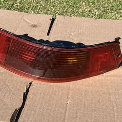 1989-94 Porsche 911 964 Tail Lamp Right Passenger Tail Light 1993 DATED