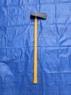 Central Forge Harbor Freight 8lb Splitting Maul