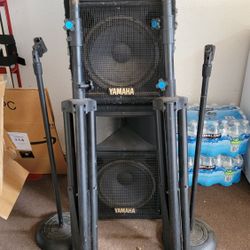Yamaha Speakers 