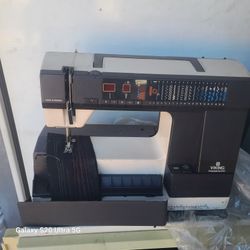 Viking Husqvarna 940 Sewing Machine Only $150