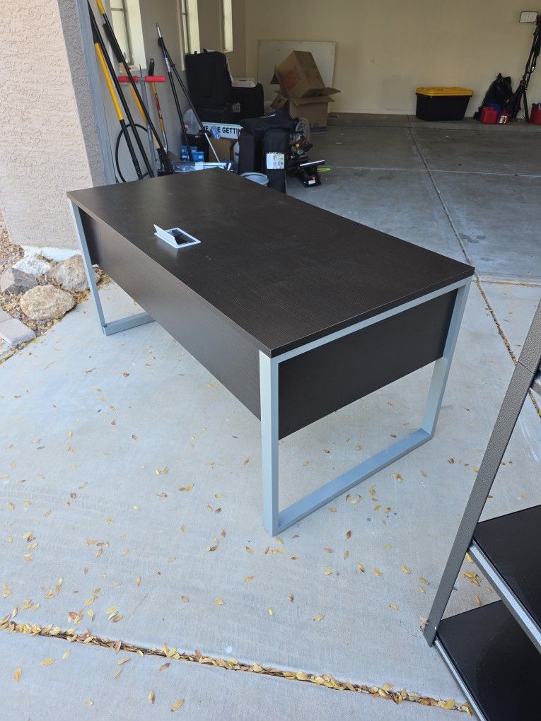 Office Desk