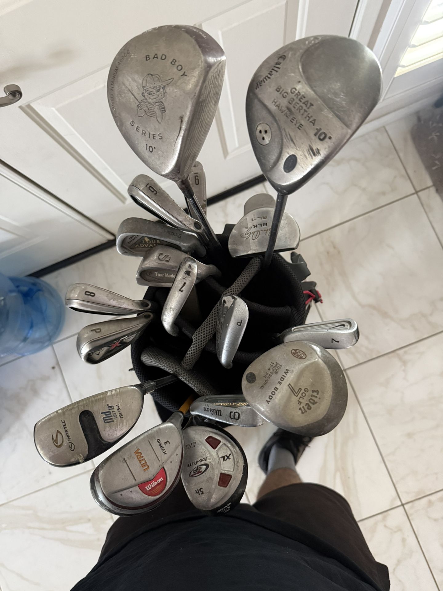 GOLF CLUBS WITH BAG