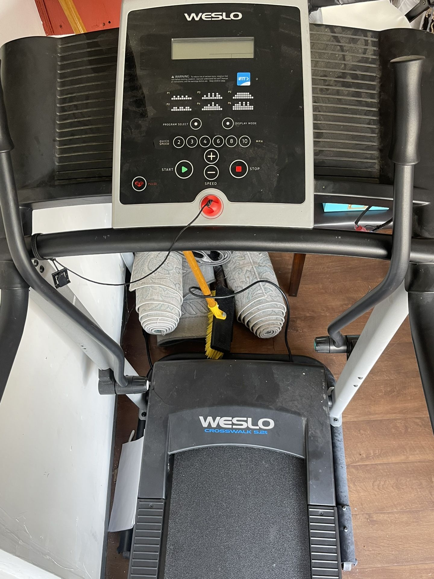 Weslo CrossWalk Treadmill