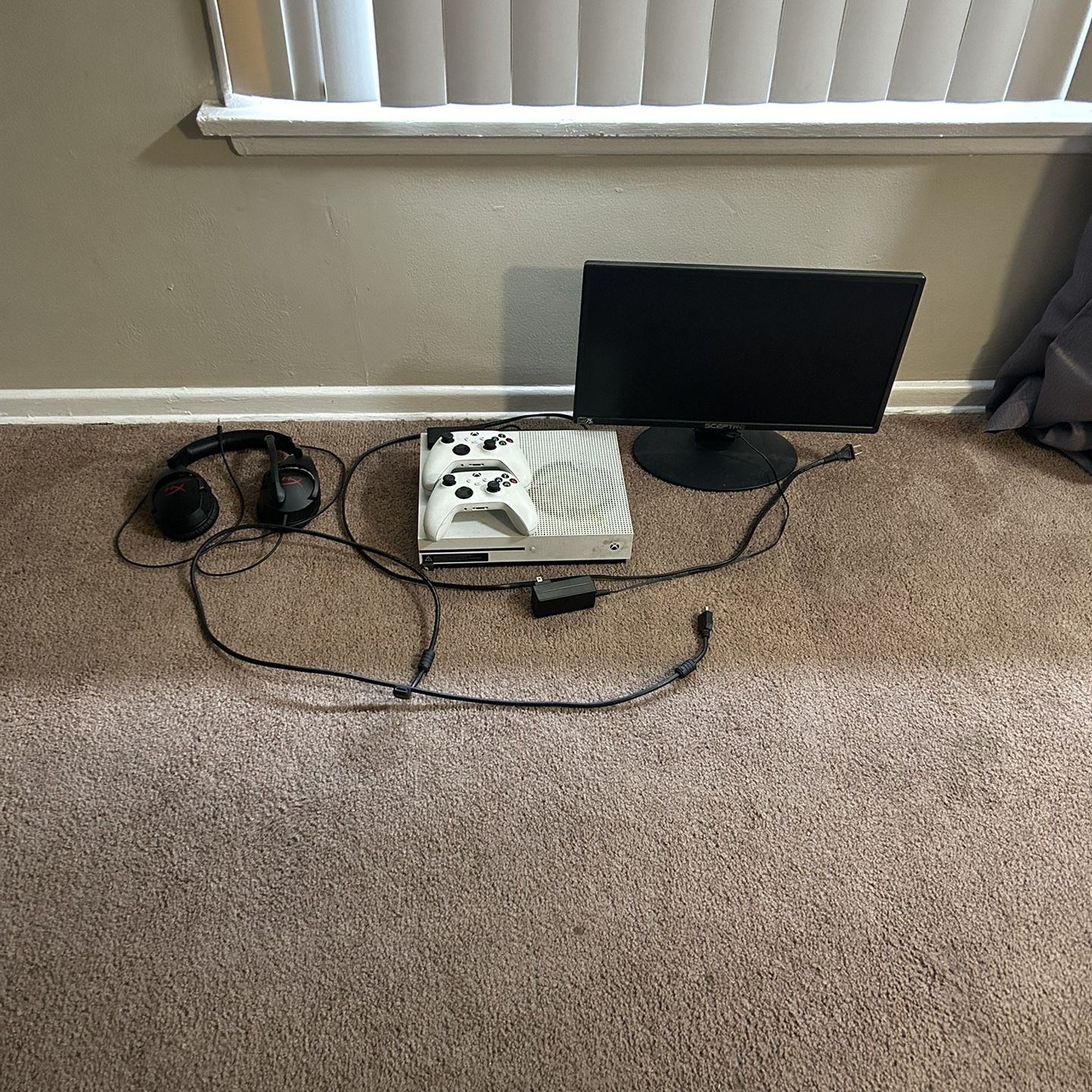Xbox One/Two Controllers, Hyper X Headset, Sceptre Monitor 