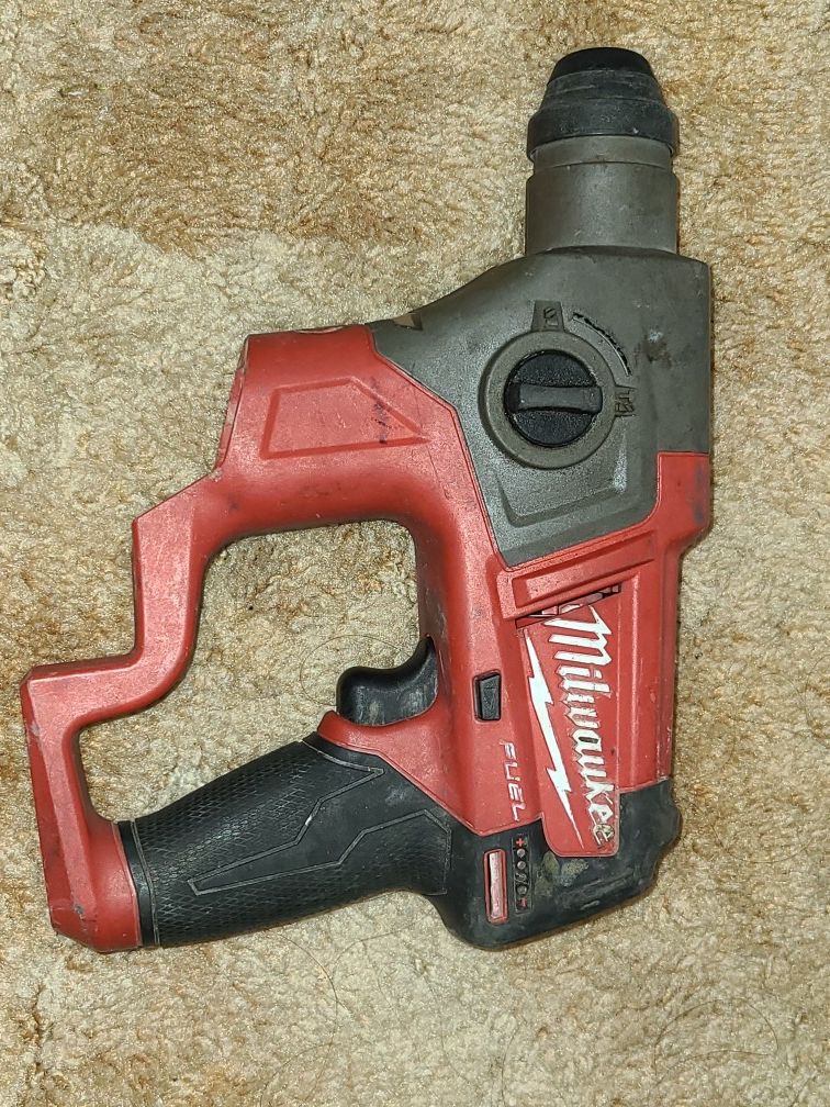 Milwaukee M12 FUEL 12-Volt Lithium-Ion 5/8 in. Brushless Cordless SDS-Plus Rotary Hammer