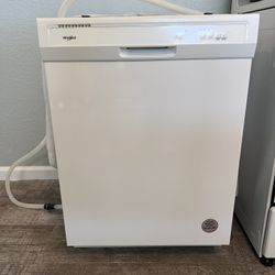 Whirlpool Dishwasher. 