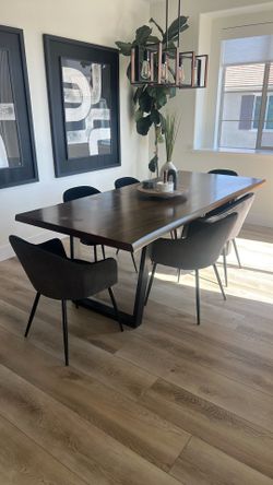 Dinning Table