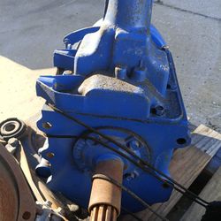 4- Speed Older Truck Transmission Ford 2T