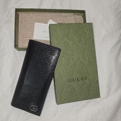 Gucci Wallet Authentic