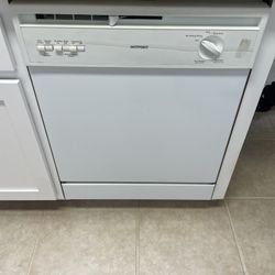 Dishwasher 