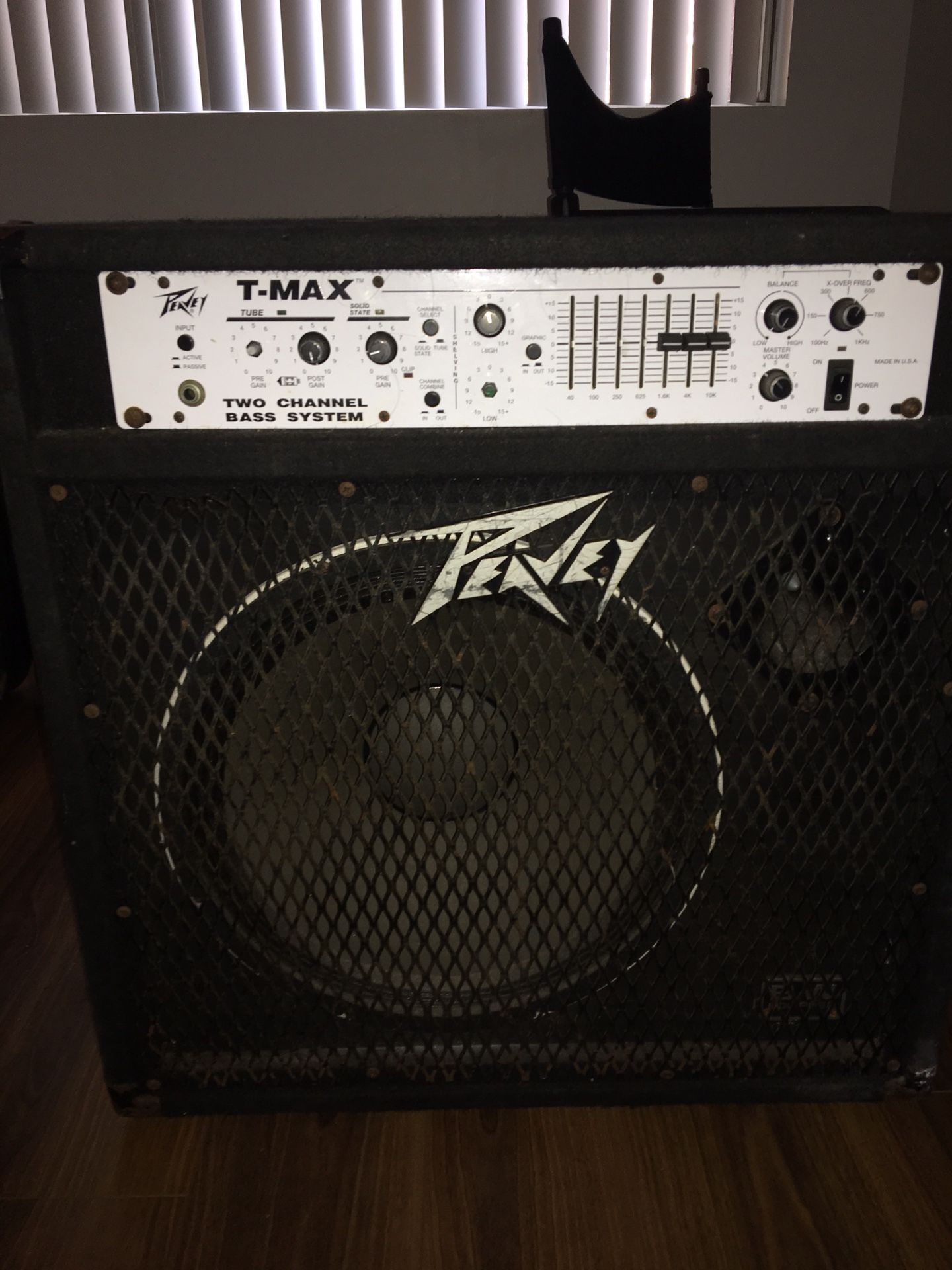 Peavey bass amp T-MAX 115