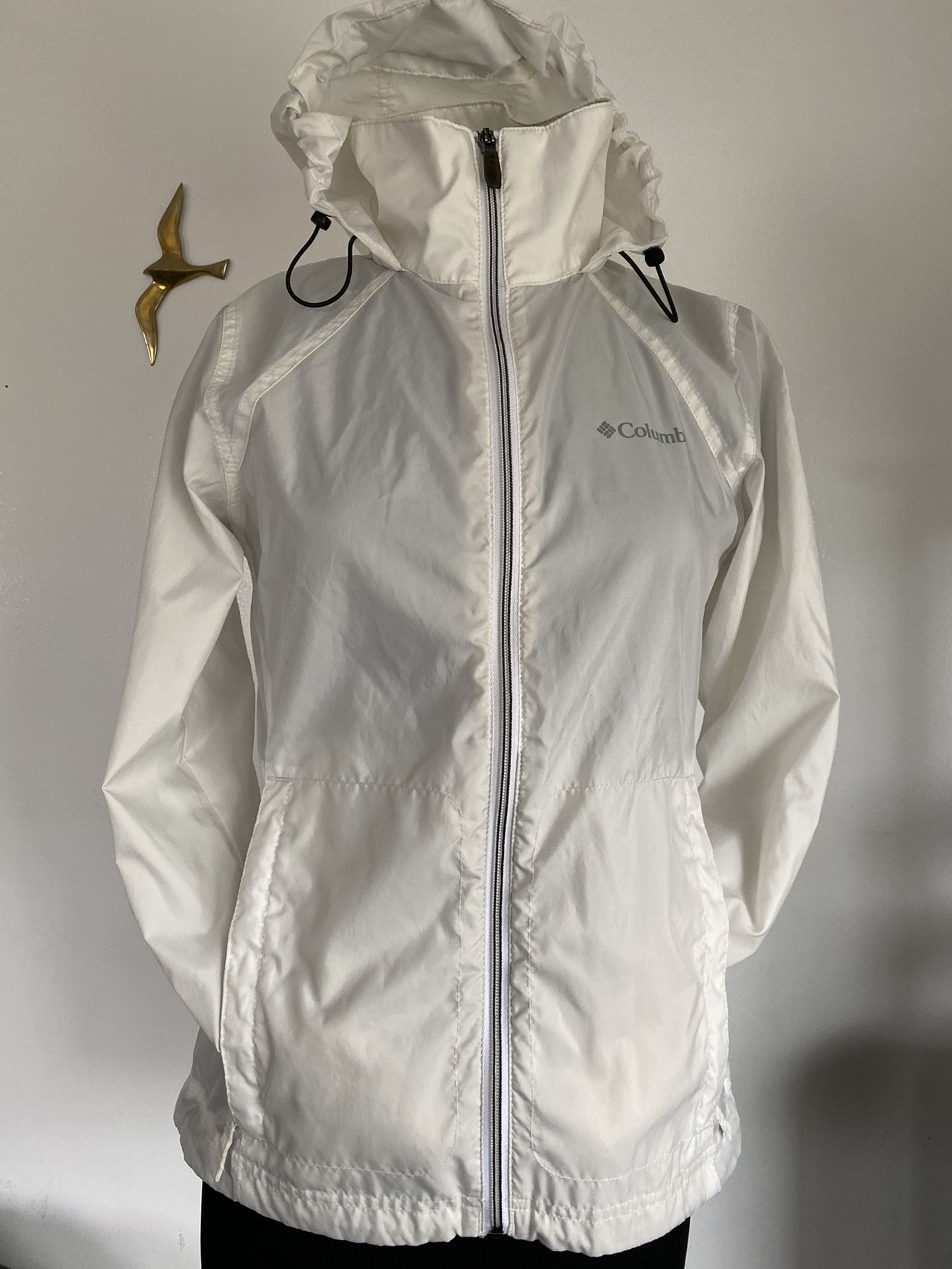 Columbia women’s light jacket with hood, size XS