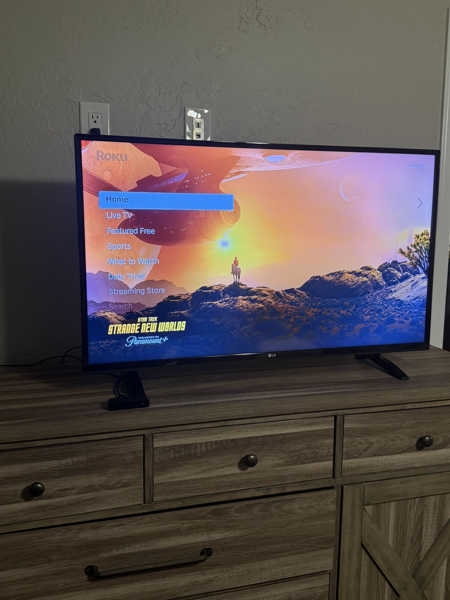 LG 43” Tv