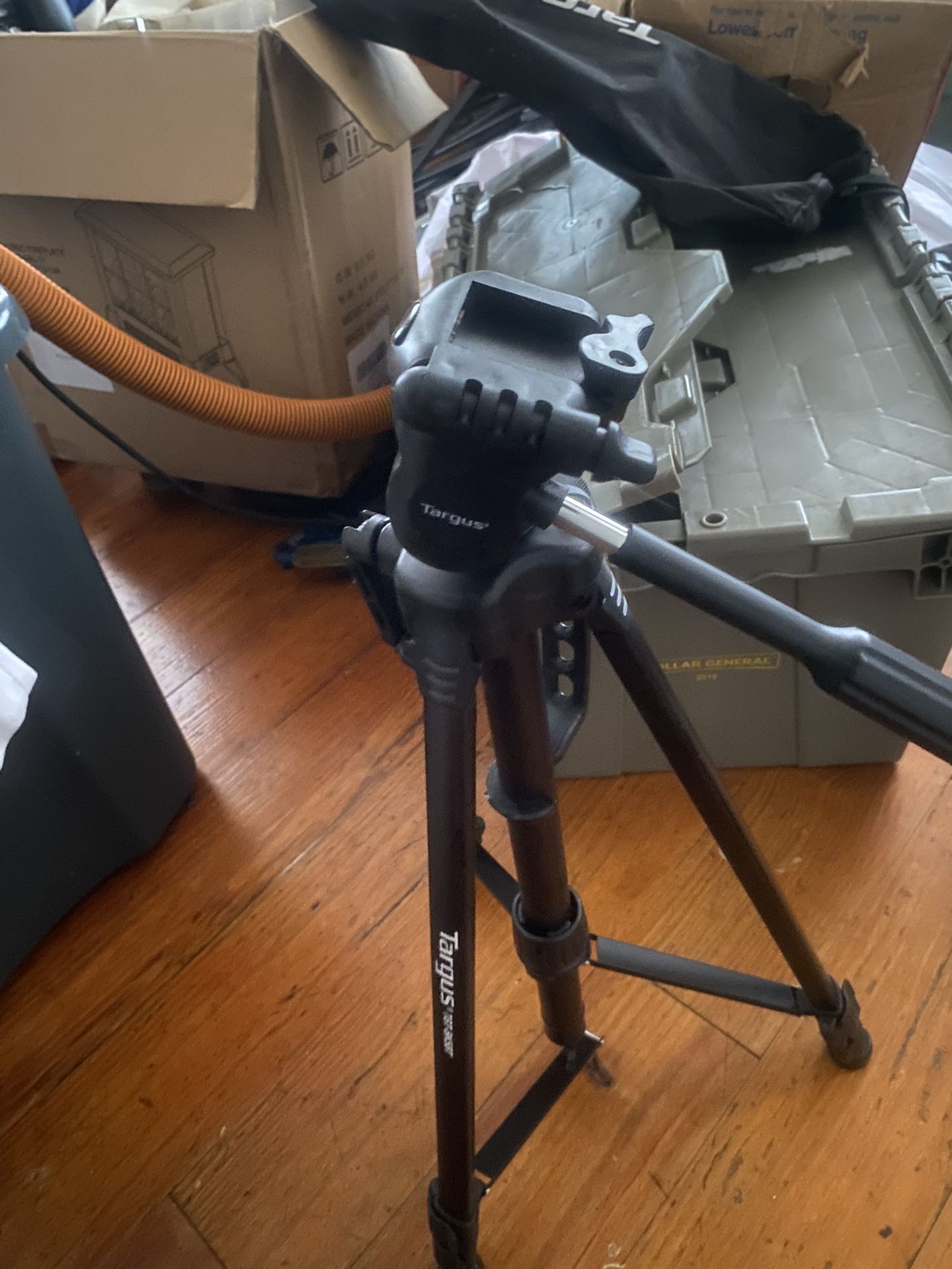 Tripod