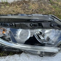 Honda HRV Headlights Pair 
