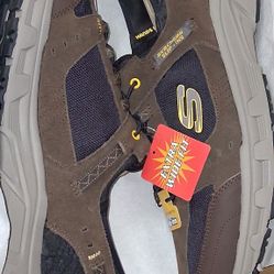 Sketchers SLIP-INS  16WIDE