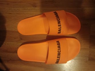 Balenciaga Pool Slides