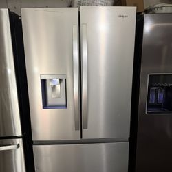 Refrigerator whirlpool